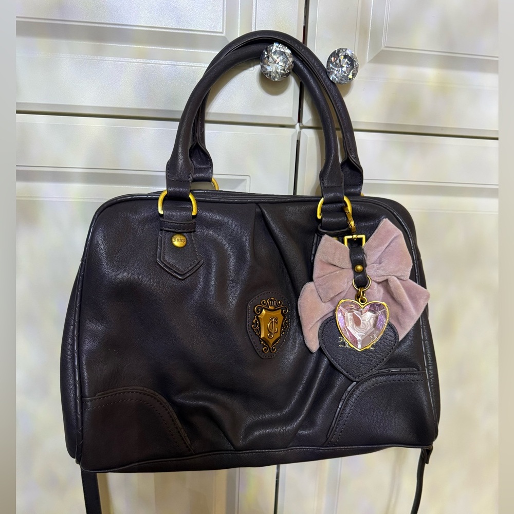 NWOT Elegant Black Leather Handbag with Bow Charm with matching wallet VIRAL